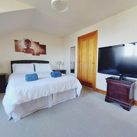 Private Accommodation In House Close To Galway City Extérieur photo